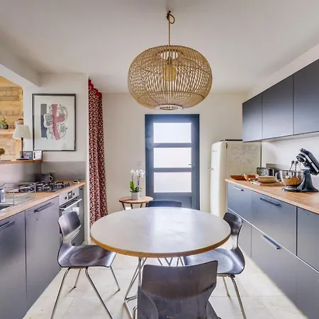 Lovely House Bordeaux Guest house 3*