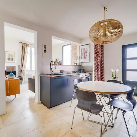 Guest house Lovely House Bordeaux Begles